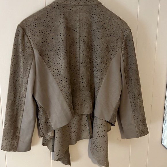 Authentic BCBG MaxAzria Faux Mocha Suede Jacket. - Picture 10 of 13